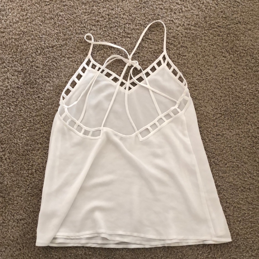 White Razorback tank - Picture 2 of 3